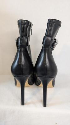 Ladies Closed Toe Shoe and Boot Assortment