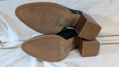 Ladies Closed Toe Shoe and Boot Assortment