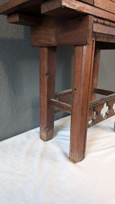 Antique Heterodyne Tube Radio Cabinet
