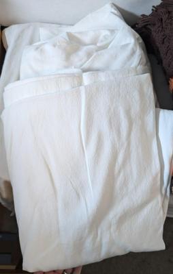 Assorted Linens