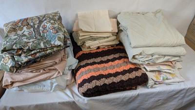 Assorted Linens