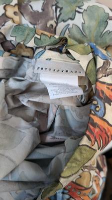 Assorted Linens