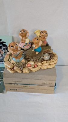 Assorted Pendelfin Collectibles