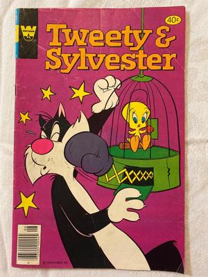 Vintage comic book lot #1 Tweety & Sylvester