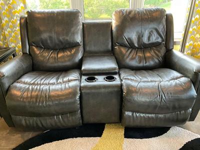 Electric LazBoy 2 seat recliner