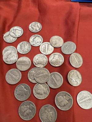 Lot of 25 MERCURY DIMES SILVE US COINS