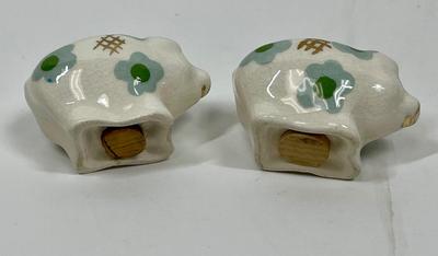 Salt & Pepper Shaker set Pig Figurine chute Porcelain with greeen flowers and gold leaf accents