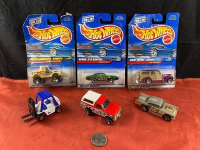 6 Vintage Hot Wheels