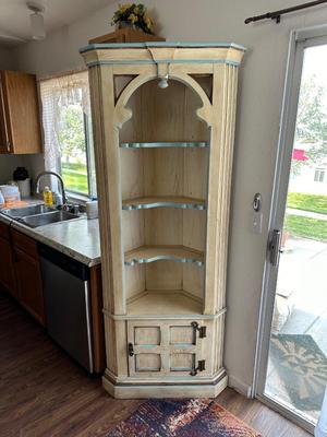 DREXEL CORNER CABINET