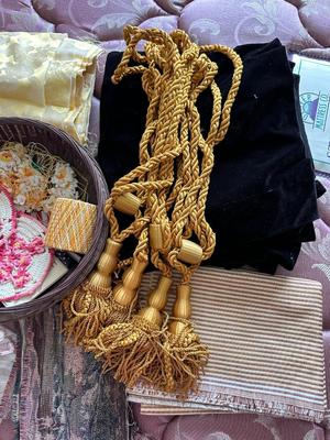 PACKAGES OF JEWELS, DOPLIES AND OTHER LINEN