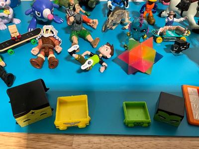 Action figures lot 2