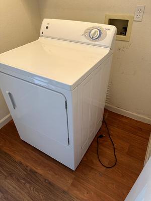 GAS CLOTHES DRYER