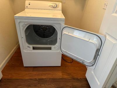 GAS CLOTHES DRYER