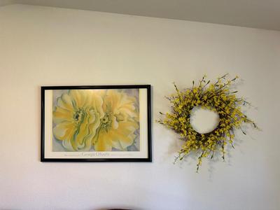 FLORAL WREATH AND PICTURE