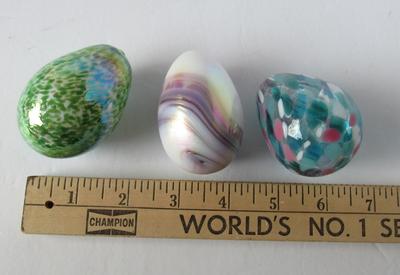 Lot of 3 Older Gibson Glass Eggs