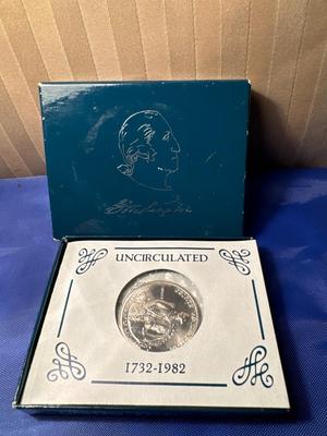 1982-D Uncirculated George Washington 90% Silver Commemorative Half Dollar Coin