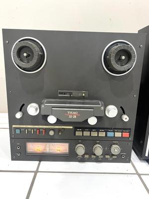 Reel to Reel Lot of 8 - TEAC, PIONEER, FOSTEX
