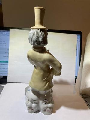 Vintage Mid-Century Modern Toma Imports Ceramic/Porcelain Clown Figurine 10.5" Tall in VG Preowned Condition.