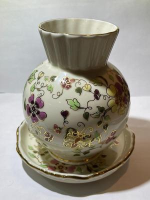 Zsolnay - Hungary - Porcelain Vase w/Saucer - 5" Tall - Hand Painted in VG Preowned Condition as Pictured.