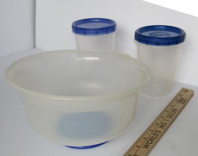 Tupperware Measuring Bowl and 2 Plastic Containers