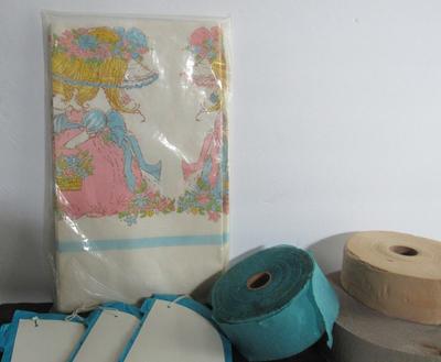 Lot of Older Wedding Decor and Games