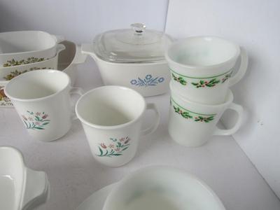 Lot of Corning and Corelle Dishes