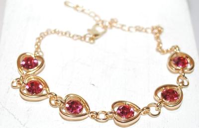 All RED HEARTS Setting Bracelet (10") on a GOLD Tone Chain
