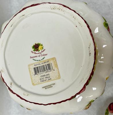 Royal Albert Tree Treat / Cookie Jar Seasons Of Color Christmas 2002 -Holidays