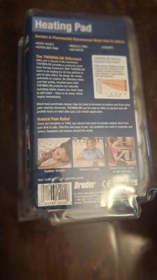 Heating pad for deep penetrating pain