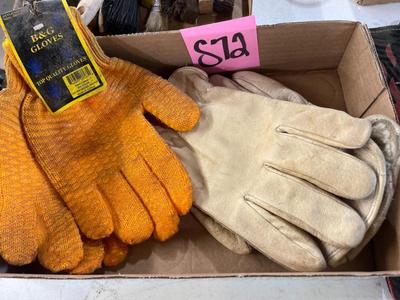 S72-Gloves