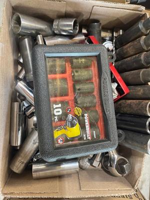 S122-Sockets