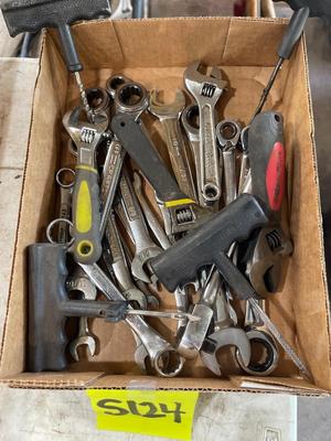 S124-Hand Tools