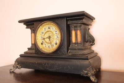 Antique Ornate Mantle Clock - Wm. L. Gilbert Clock Co. 1896 (See Description)