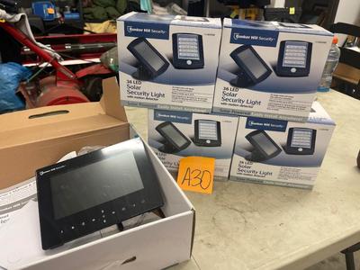 A30-Solar security lights with wireless surveillance system receiver