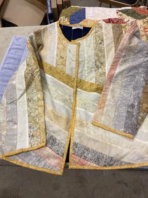 R11-Quilt plus extras
