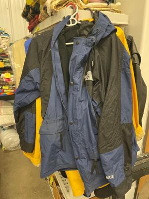 R19-Harley Davidson jacket, Northface jacket, plus extras