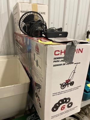 R24-Garden seeder plus extras