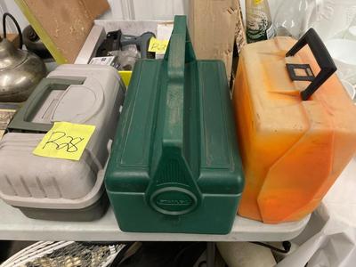 R28-Tacklebox, small cooler, emergency pack