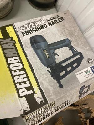 R29-2 1/2 inch 16 gauge finishing nailer
