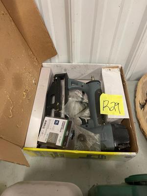 R29-2 1/2 inch 16 gauge finishing nailer