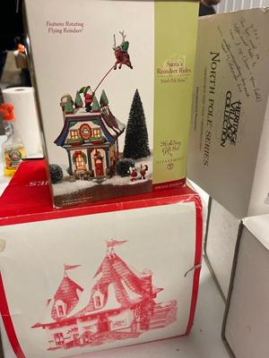 R41-assortment of Christmas village items