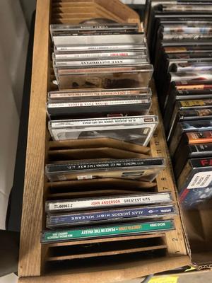 R46-DVDs and extras