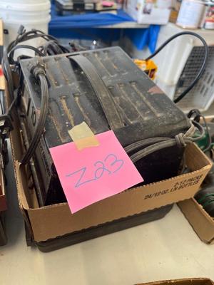 Z23-Battery Charger and extras