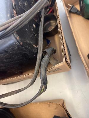 Z23-Battery Charger and extras