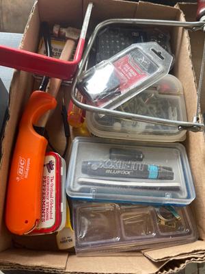 Z32-Hardware organizer and extras
