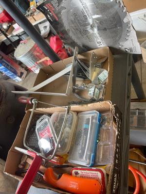 Z32-Hardware organizer and extras