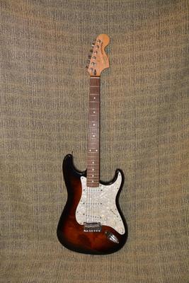 FENDER Squire Standard Stratocaster 2004, Working