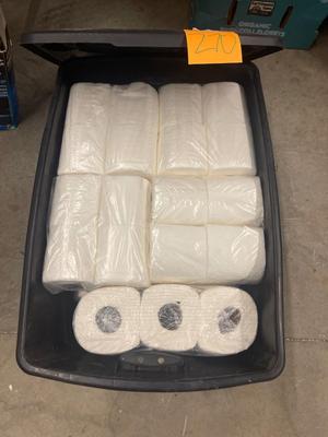 Z70-Tote with Lid and toilet paper