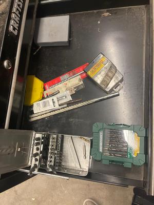 Z77-Craftsman Toolbox and Contents