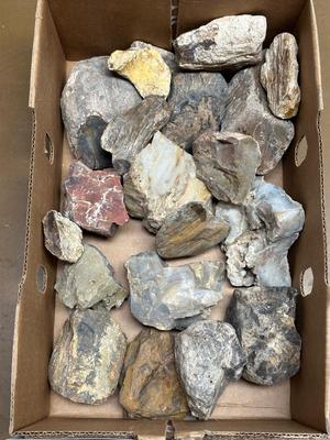 MEDIUM ROCKS (2)